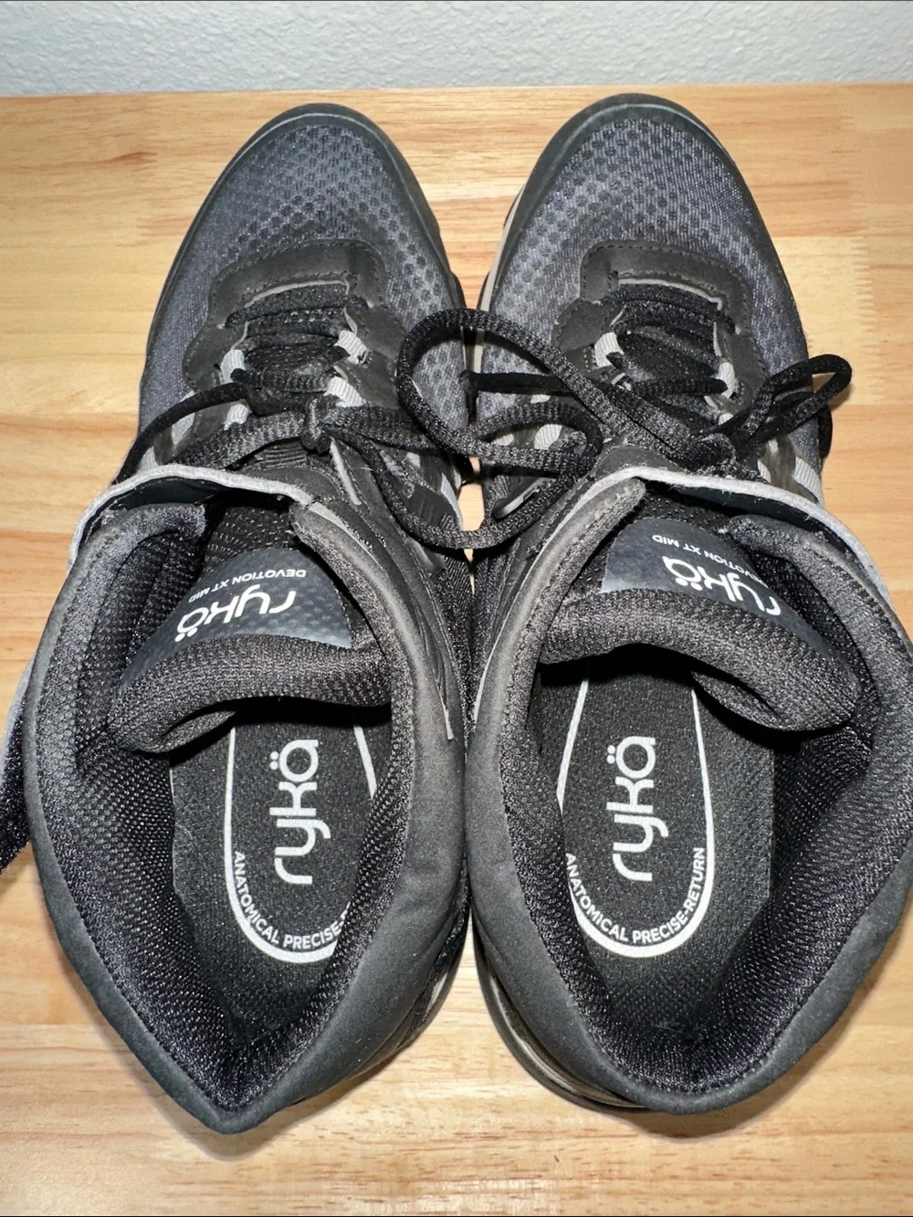 Ryka Womens Devotion XT Mid Training Shoe. 10M Great for Dance Fitness and Zumba